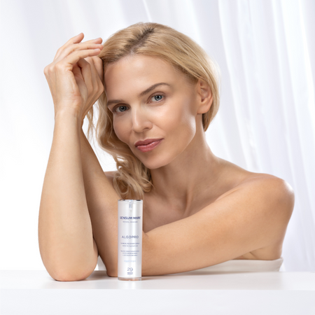 Highly advanced anti-wrinkle serum with triple peptide ALGOPRO